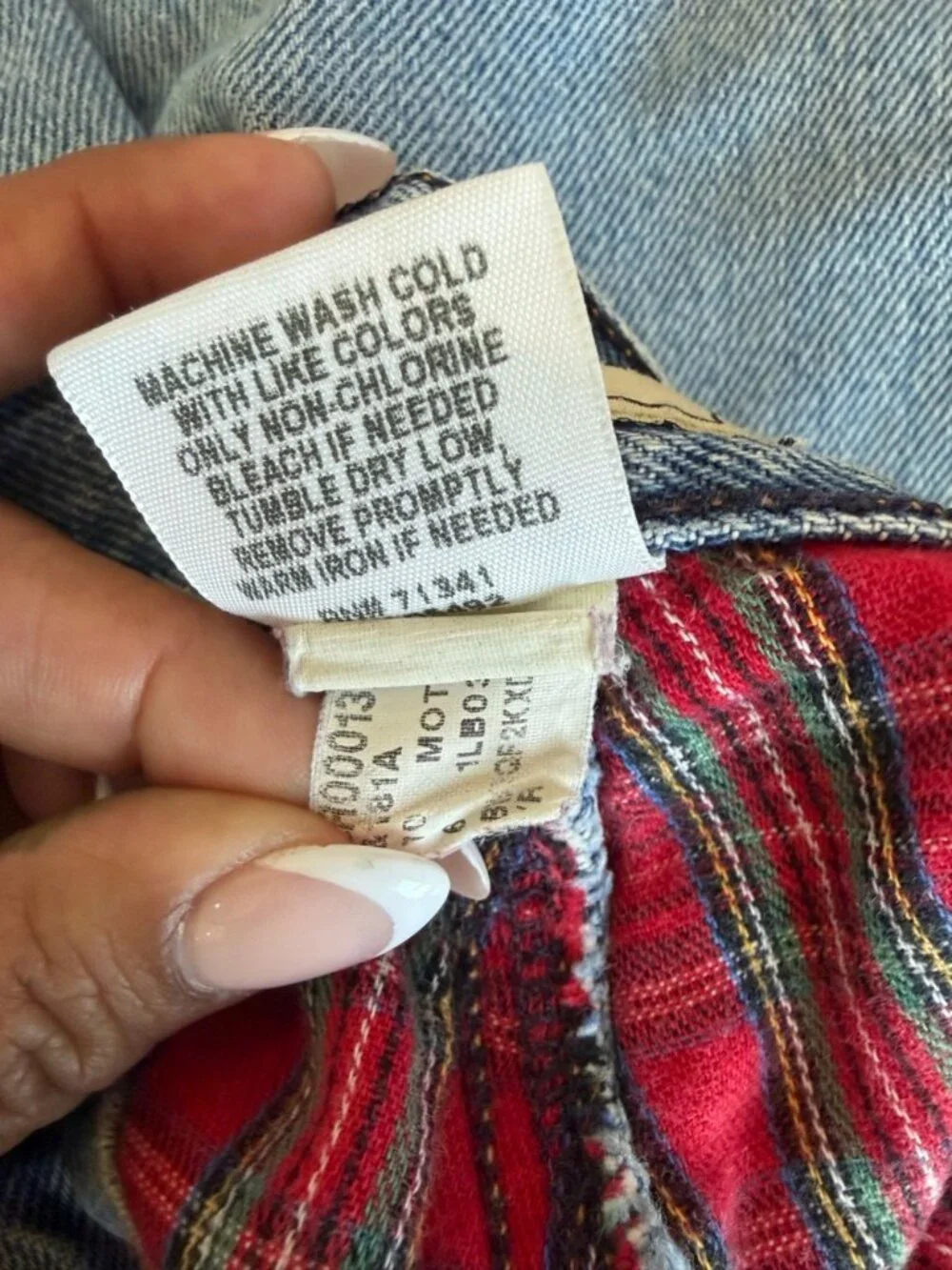 Vintage LL Bean Jeans Womens 6 Regular Red Flannel Lined Plaid‎ Distressed Denim